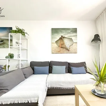 Apartmán B-rent Sinergia Amazing 2 Bedrooms *